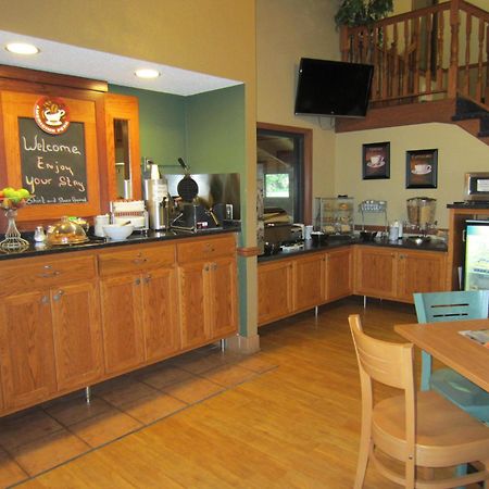 Americinn By Wyndham Hutchinson Extérieur photo