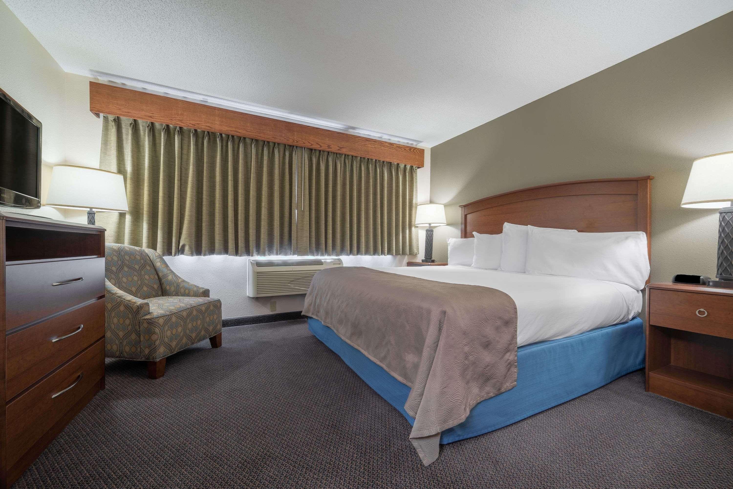 Americinn By Wyndham Hutchinson Extérieur photo