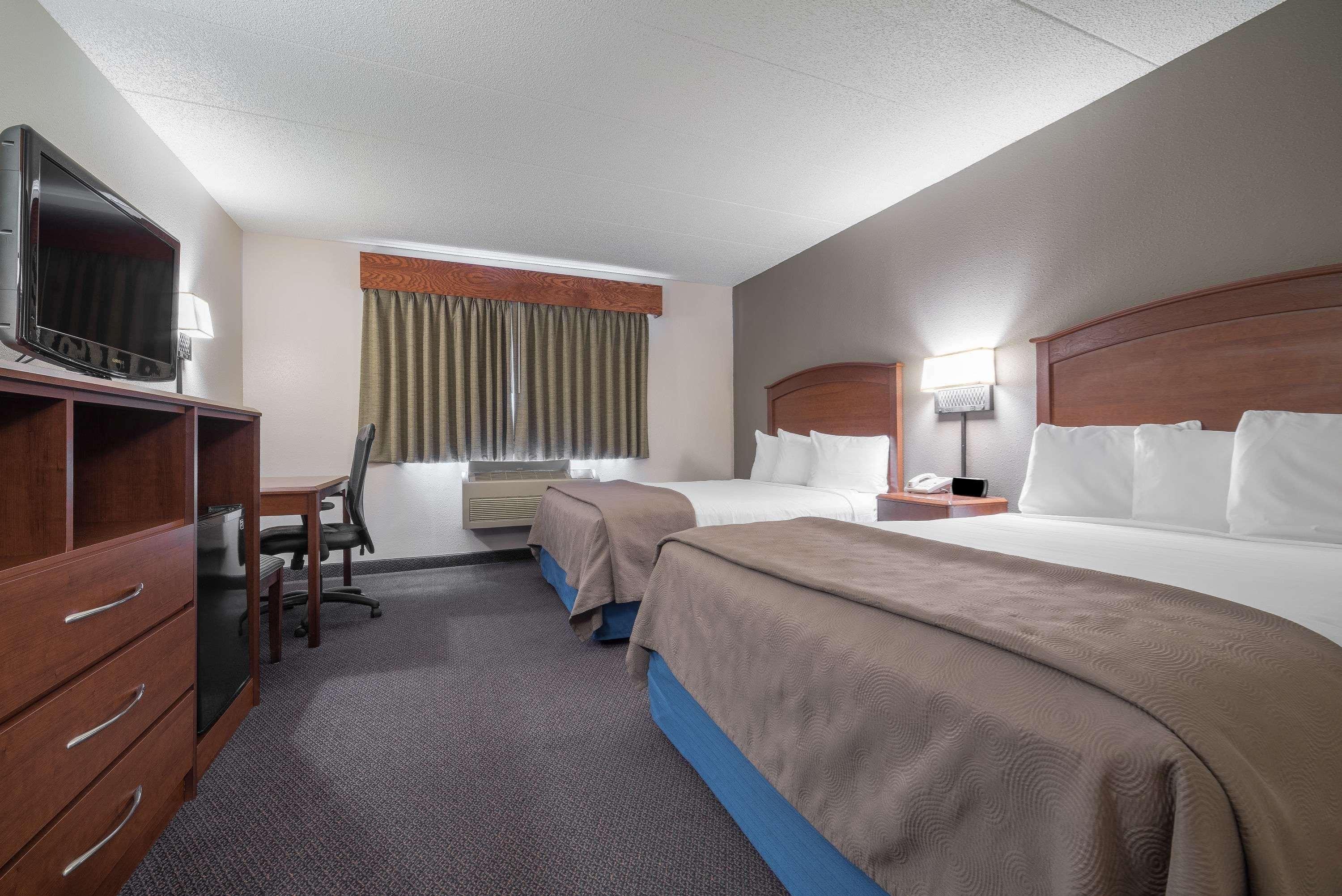 Americinn By Wyndham Hutchinson Extérieur photo