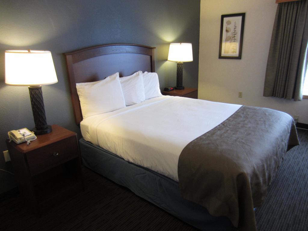 Americinn By Wyndham Hutchinson Chambre photo